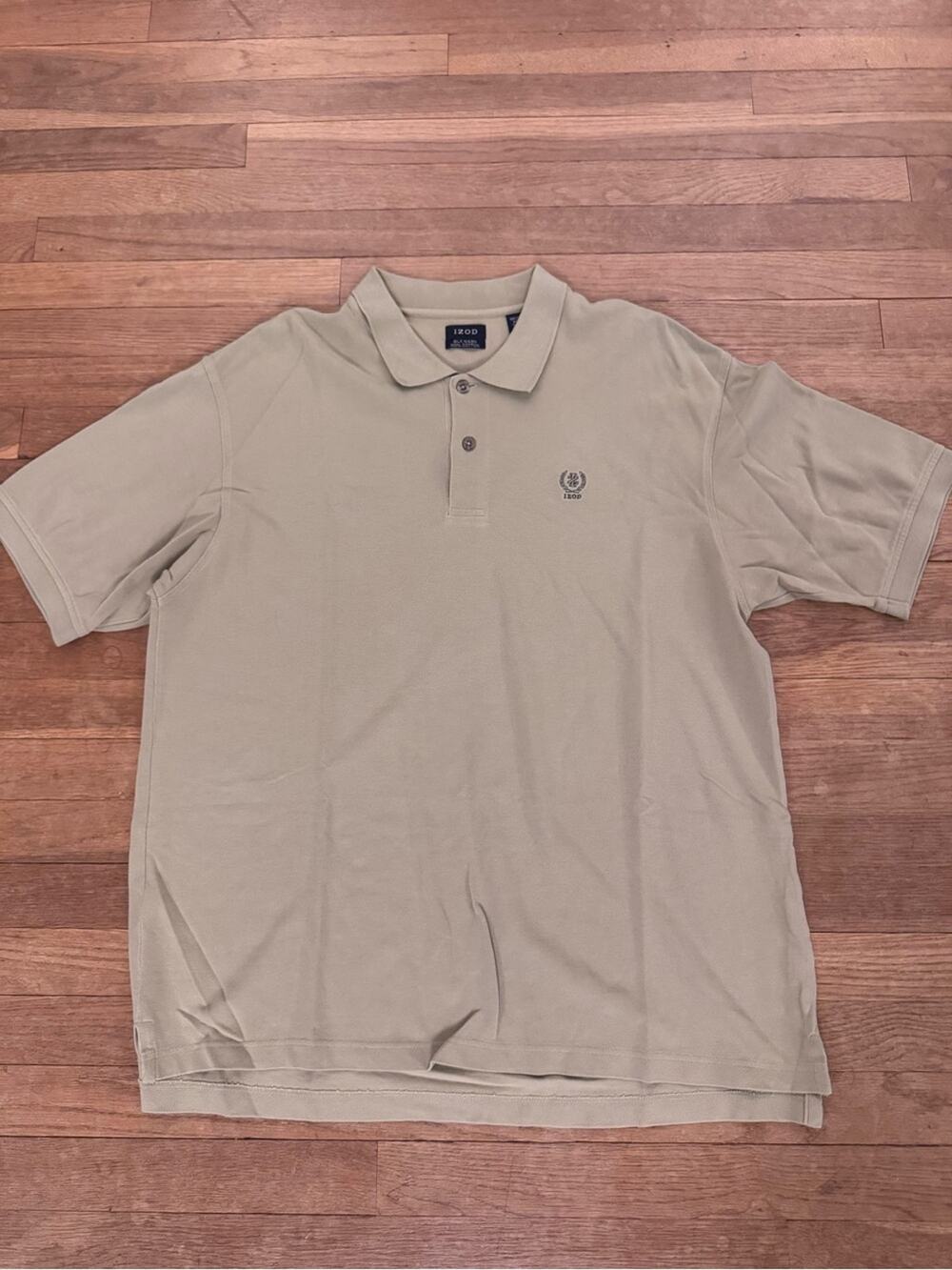 IZOD Men's Sage Polo Shirt - Size XL
b26